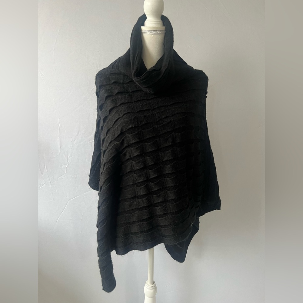 Francesca’s Soft Black Knit Poncho